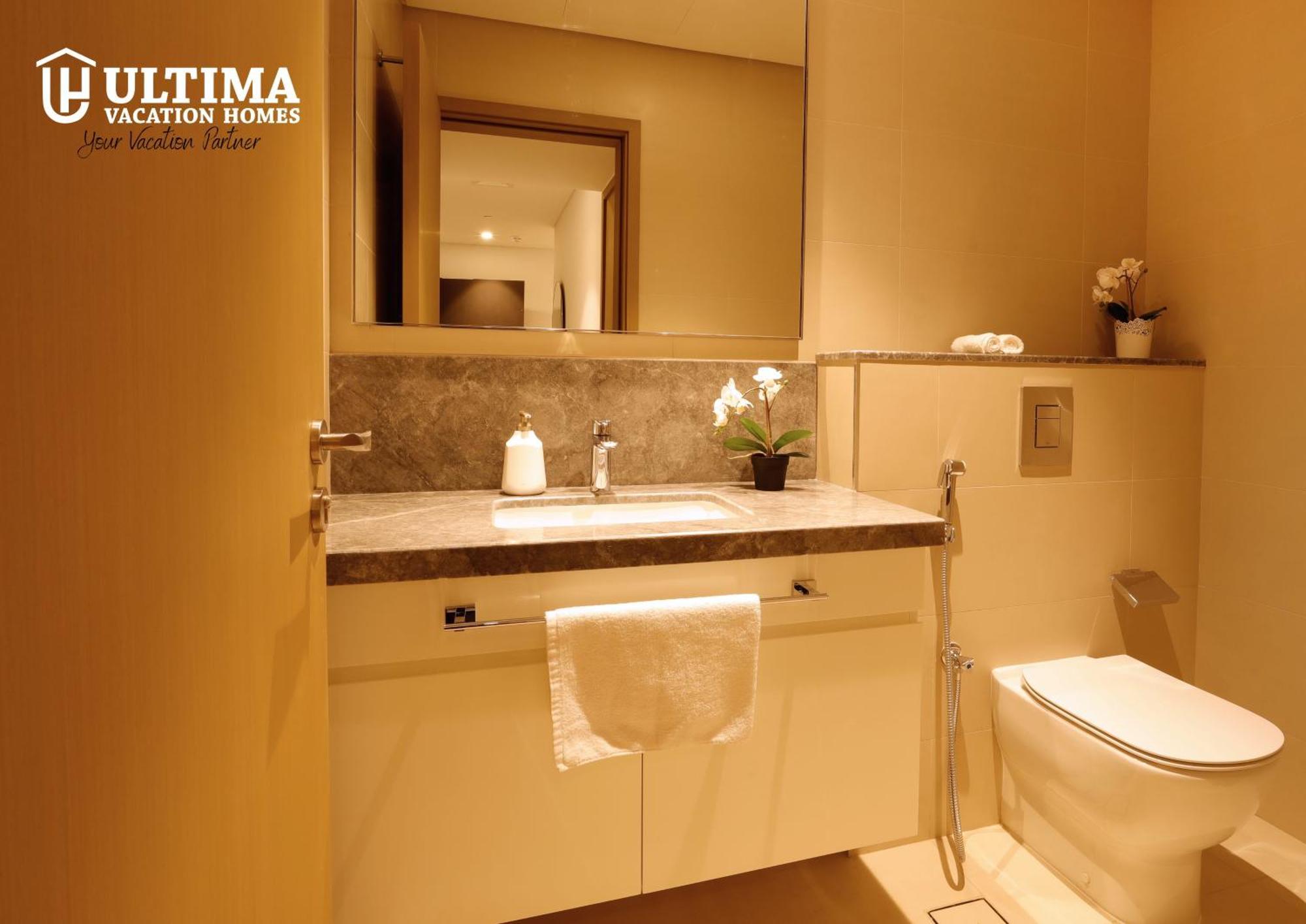 Elegant Apartment With Direct Access To Dubai Mall Exteriör bild