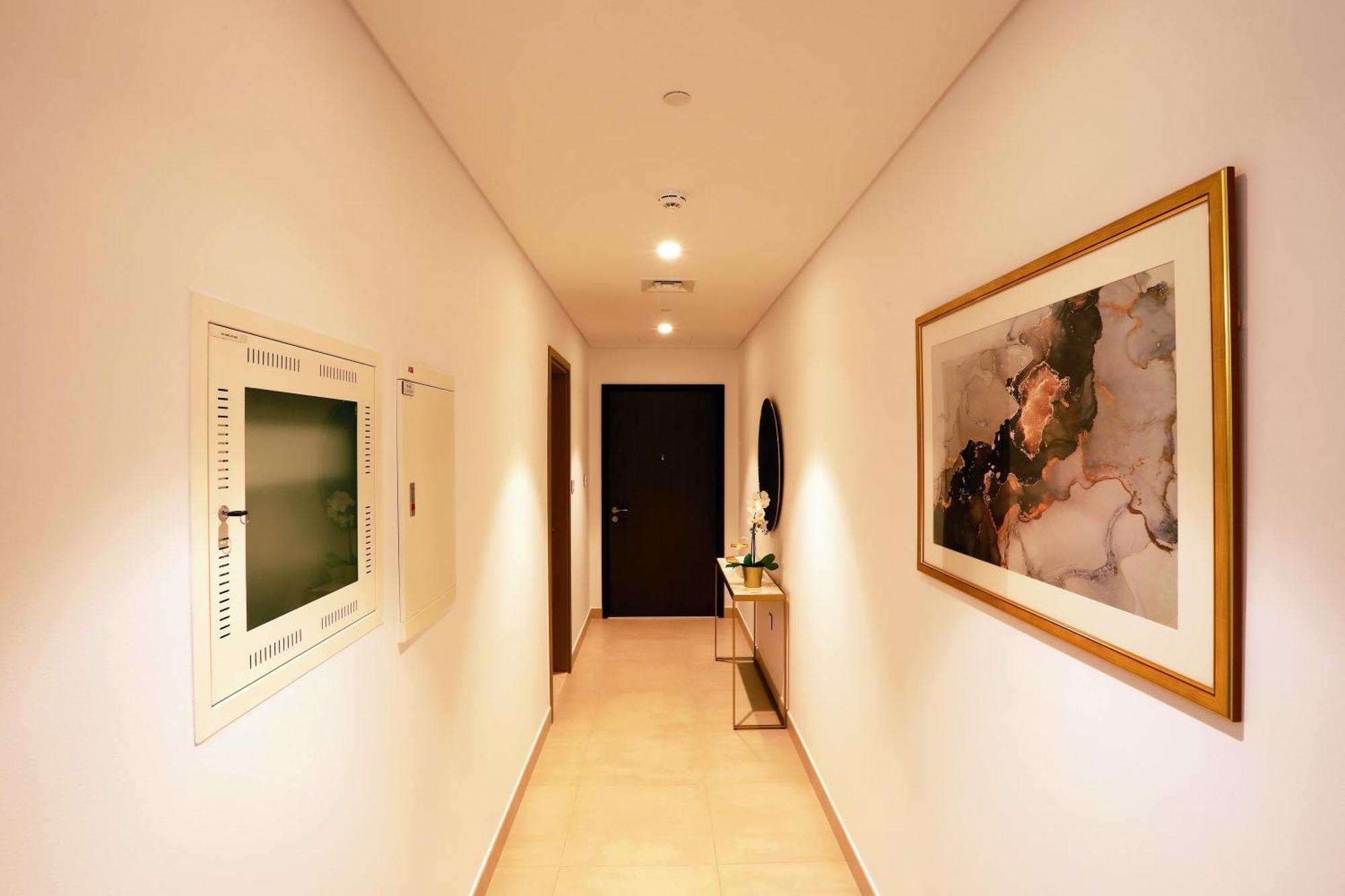 Elegant Apartment With Direct Access To Dubai Mall Exteriör bild