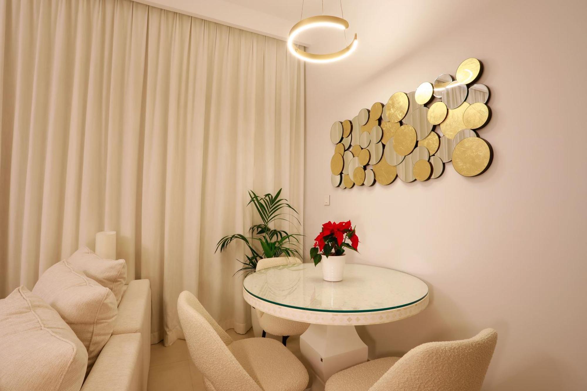 Elegant Apartment With Direct Access To Dubai Mall Exteriör bild